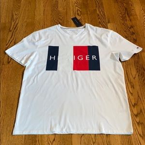 Brand New Tommy Hilfiger Tee Size XL